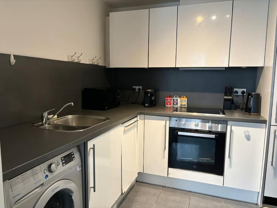 Luxury Apartment In The Heart Of Birmingham City! Bagian luar foto